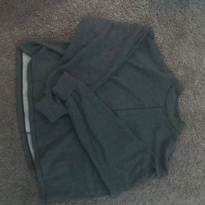 long sleeve, cropped, sweater, small turtleneck.